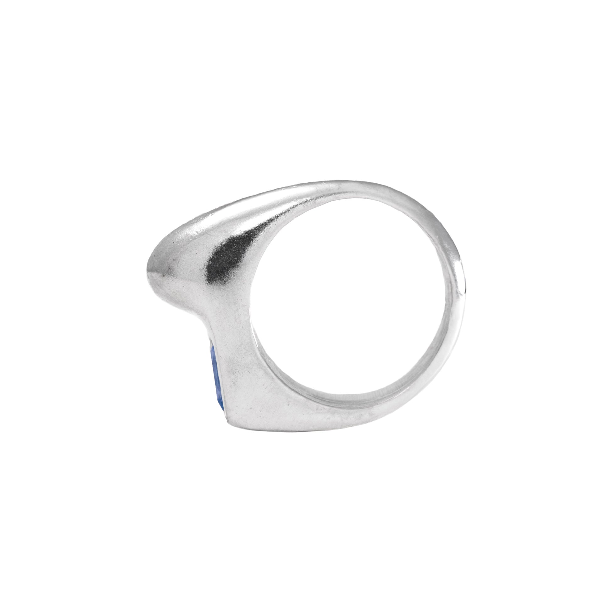 Cala Ring side view handmade in 925 Sterling Silver by BÚMBUNER
