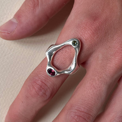 Claro Ring handmade in 925 Sterling Silver worn on finger by BÚMBUNER

