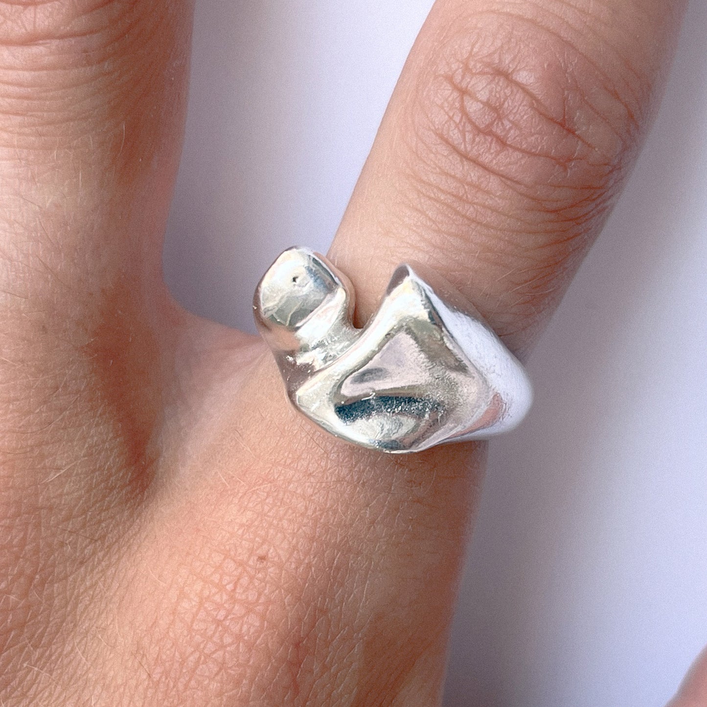 Molar1 Ring handmade in 925 Sterling Silver worn on finger by BÚMBUNER
