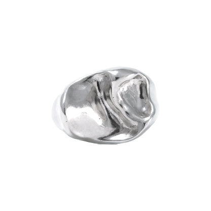 Molar2 Ring front view handmade in 925 Sterling Silver by BÚMBUNER
