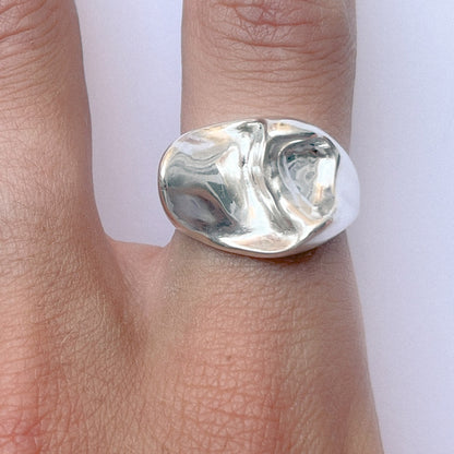 Molar2 Ring handmade in 925 Sterling Silver worn on finger by BÚMBUNER

