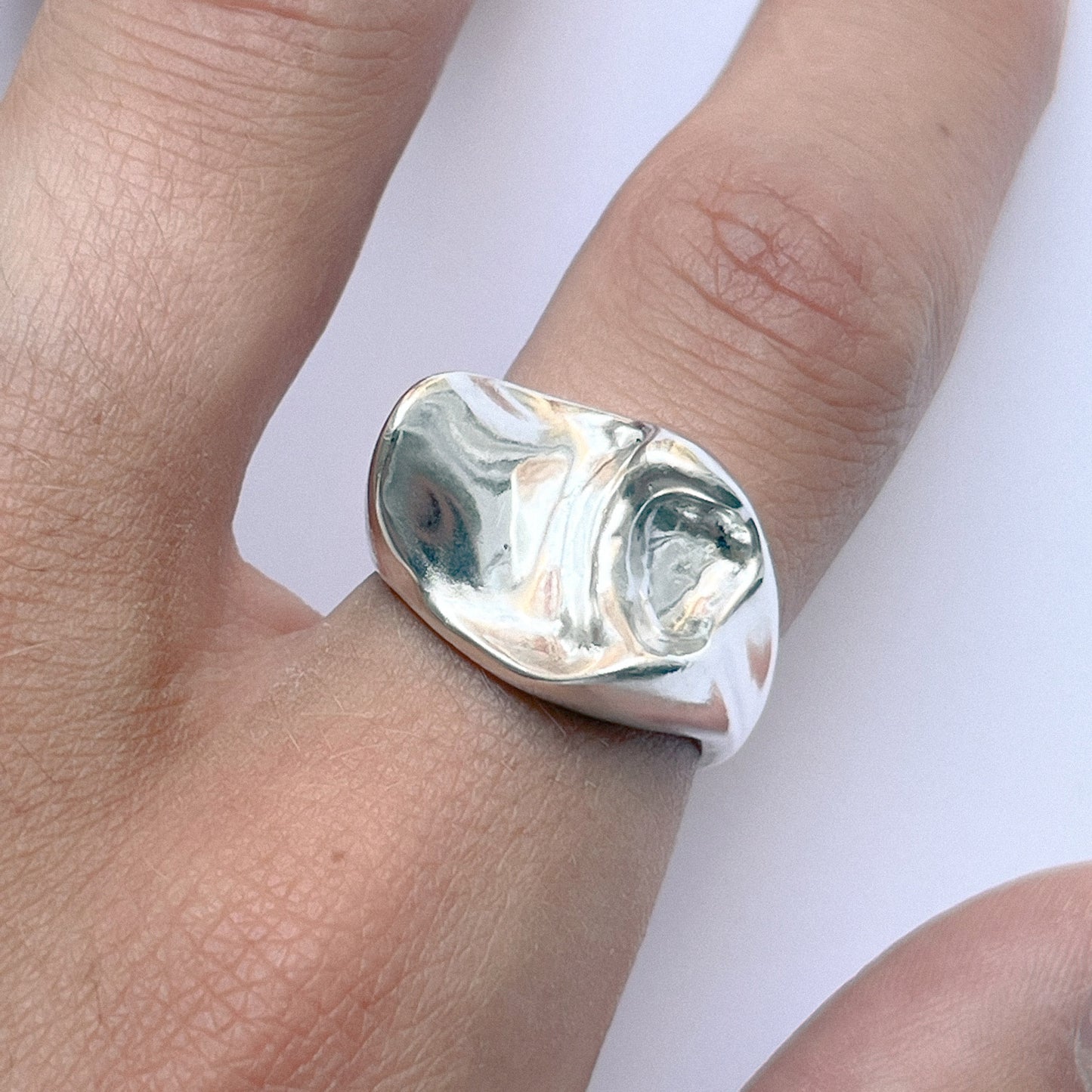Molar2 Ring handmade in 925 Sterling Silver worn on finger by BÚMBUNER
