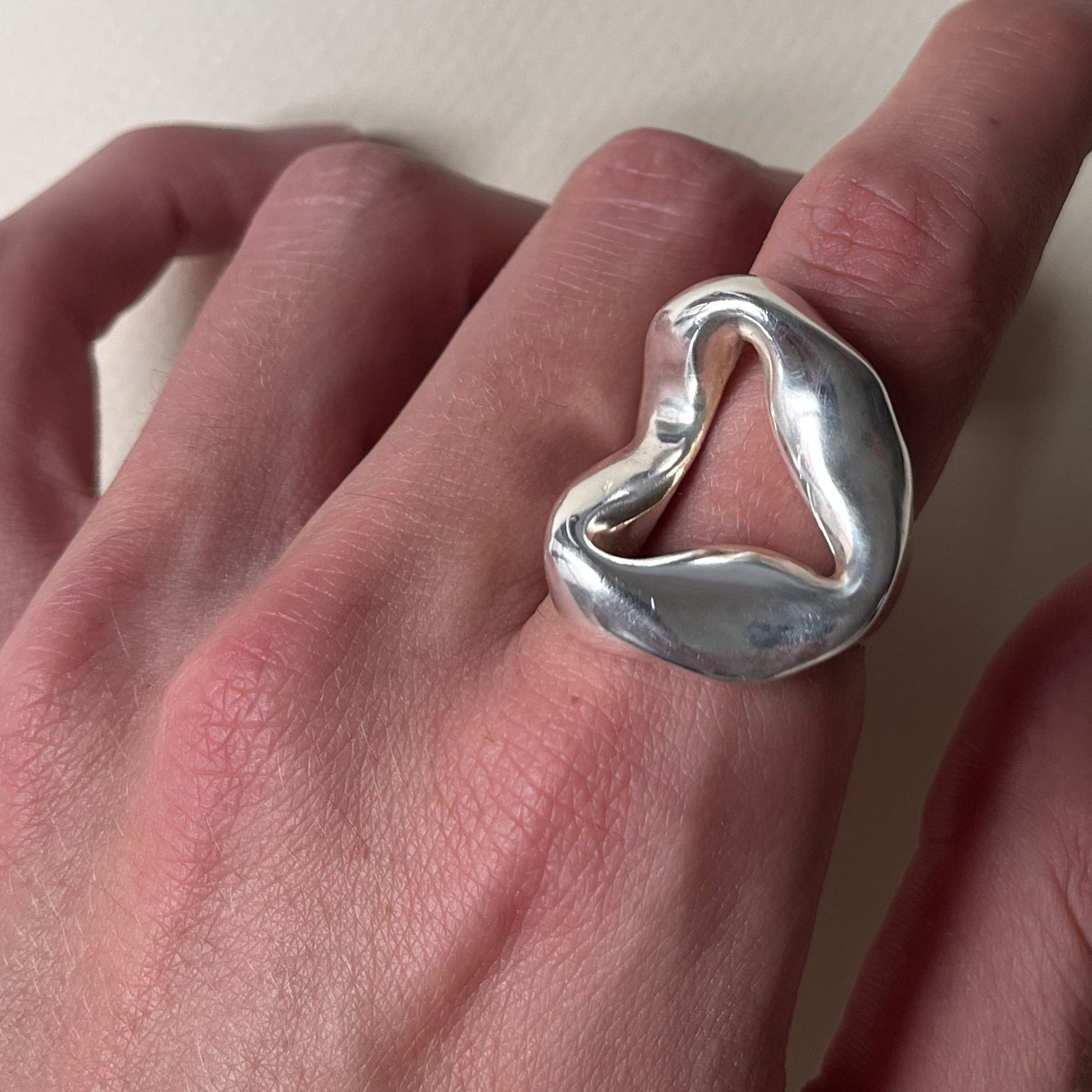 Valle Ring handmade in 925 Sterling Silver worn on finger by BÚMBUNER